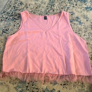 Shein women’s top size 2 XL